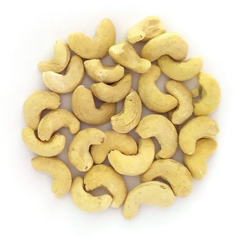 NUTSMAN Kešu W320 Natural AFRIKA Množství: 5000 g (5 x balení po 1000 g)